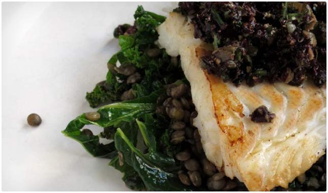 pan fried cod with kale