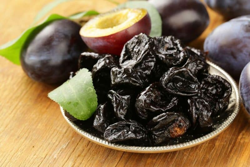 17 Foods That Make You Poop For Constipation Relief