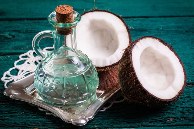 Benefits of coconut oil pulling