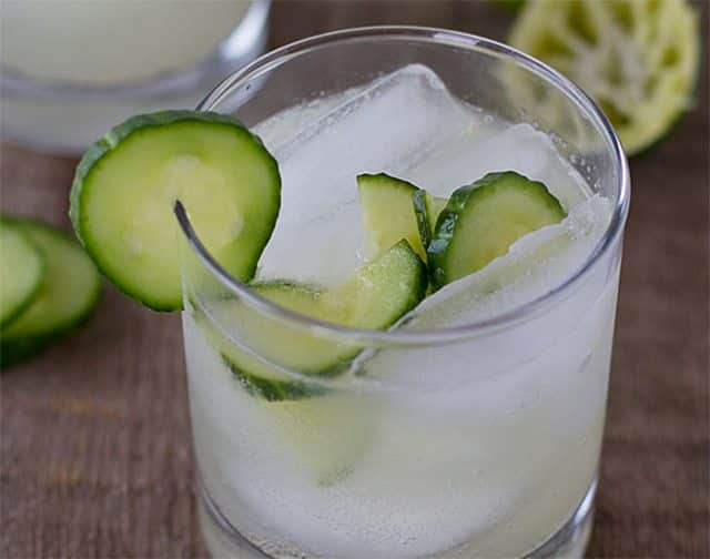 Sparkling cucumber limeade