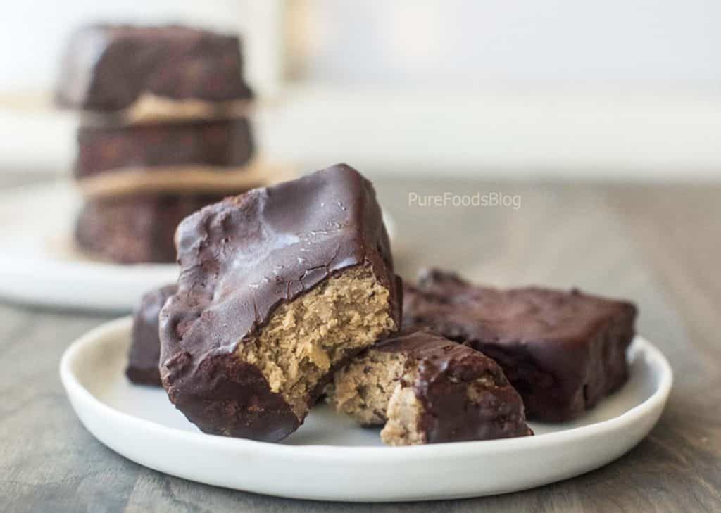 Chocolate covered vegan vanilla protein bars