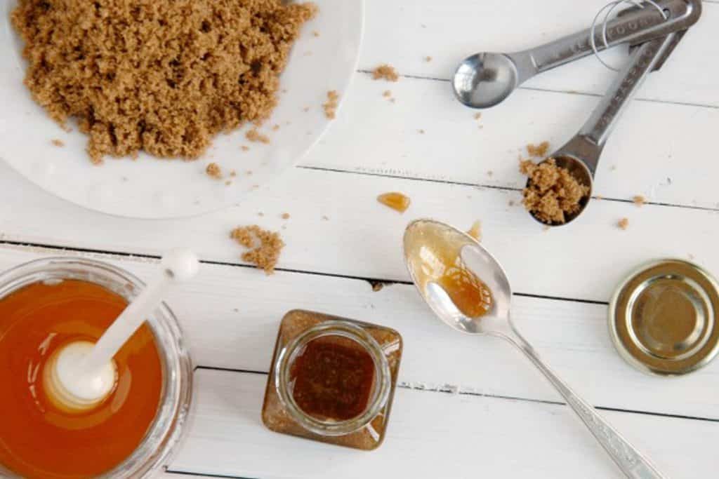 honey face scrub