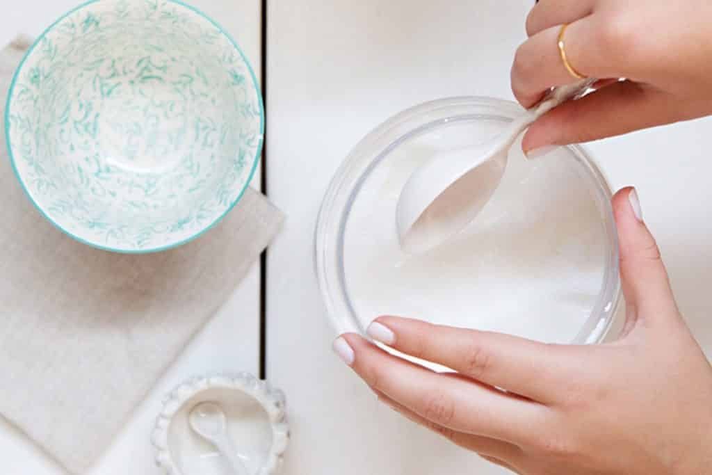 coconut oil hair mask