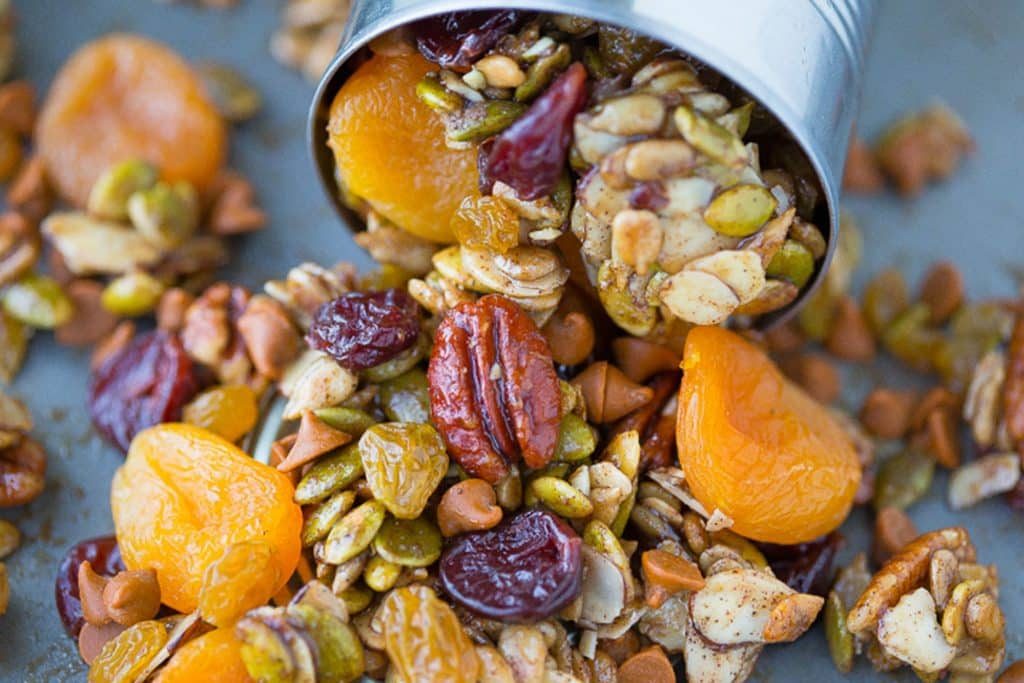 Maple pumpkin trail mix