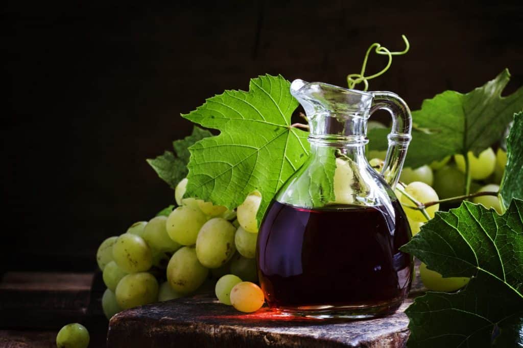 The Top 7 Health Benefits Of Vinegar (& Which Vinegars To Choose