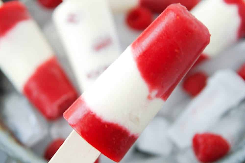 raspberry cheesecake popsicles