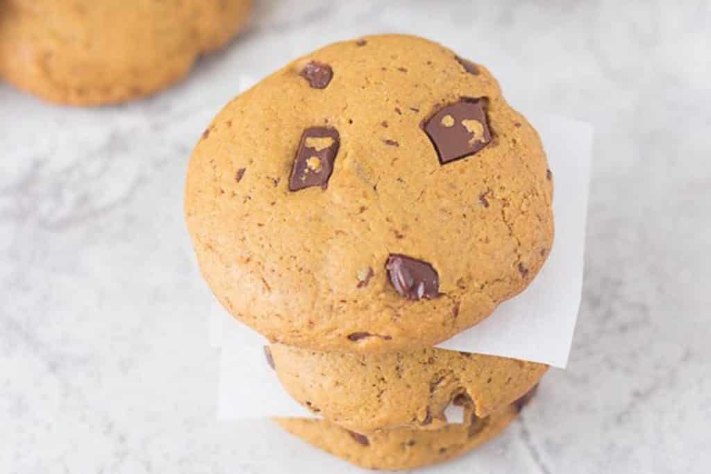 choc chip cookies